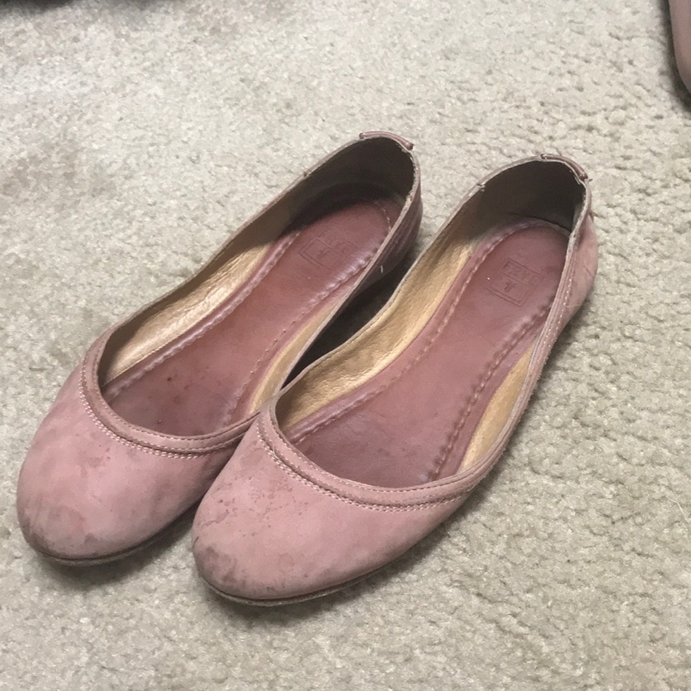 Frye flats